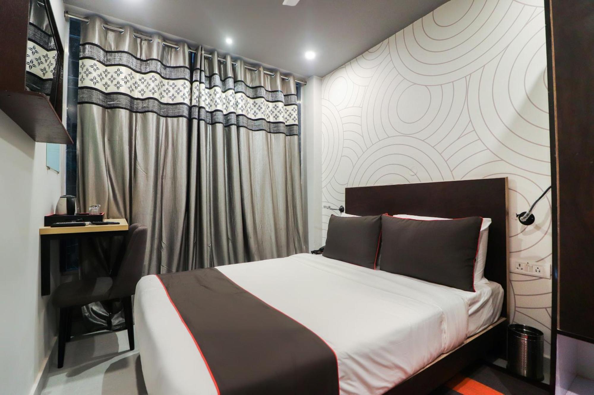 Super Collection O Sonica Gold Civil Lines Hotel Prayagraj Bagian luar foto