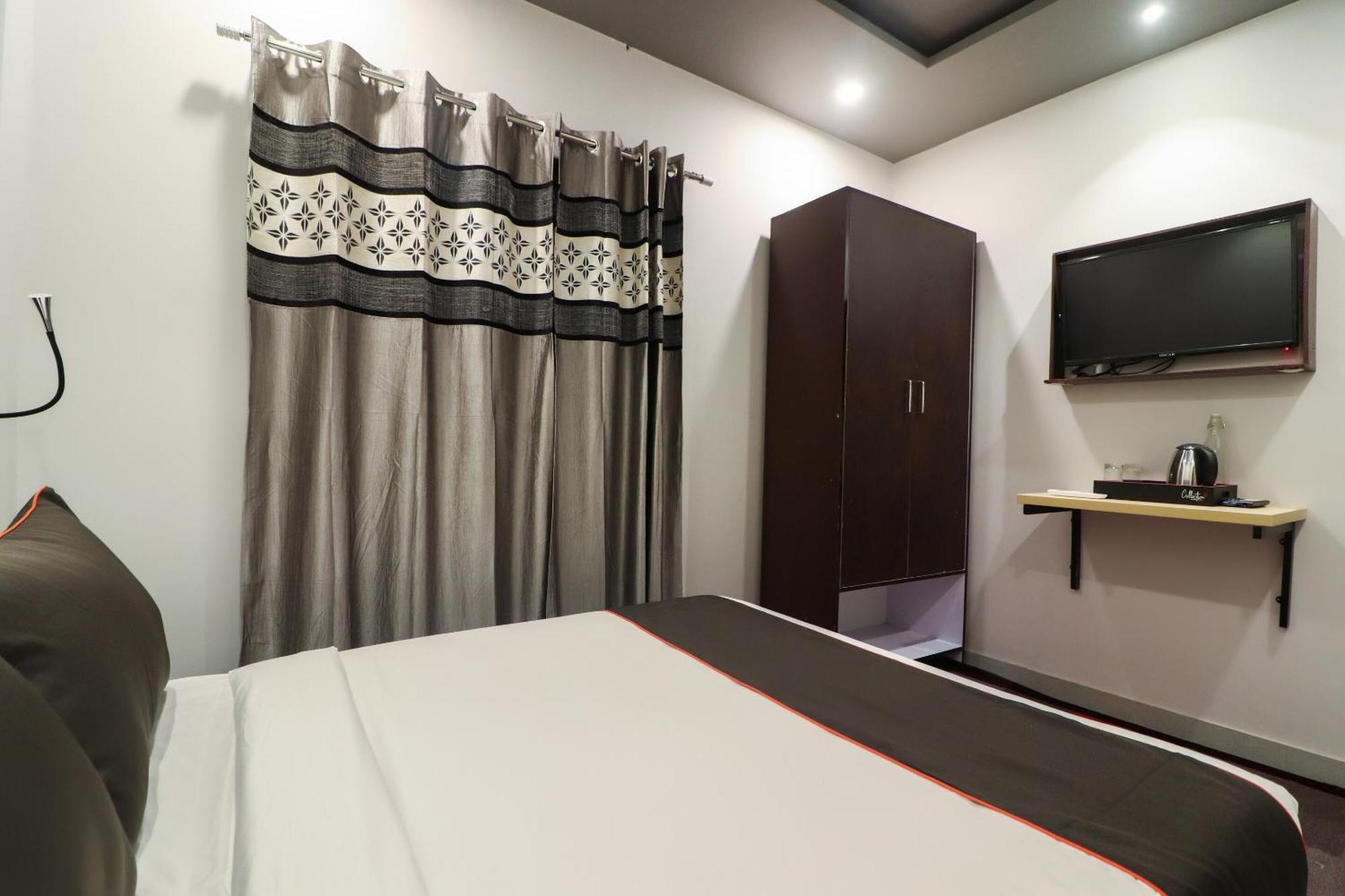 Super Collection O Sonica Gold Civil Lines Hotel Prayagraj Bagian luar foto